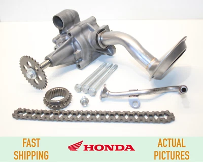 2003 - 2010 Honda ST1300 OIL PUMP 15100-MCS-010 OEM - Image 1 of 4