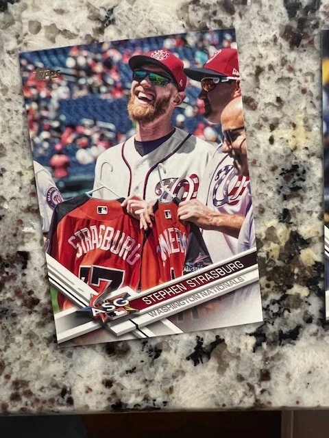 2017 TOPPS UPDATE SERIES CARD #s US1-US150 PICK YOUR CARD - Image 1 of 1