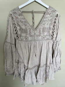 NWT$148 Free People Much Love Tunic Salt Embroidered Open Back Top Natural XS - Picture 1 of 11