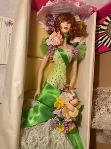 1995 BOB MACKIE DOLL 22" LEGENDARY BEAUTY SPRING - Picture 1 of 17