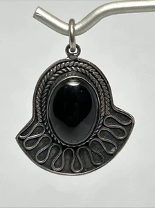Gioiello Ciondolo Vintage In Argento 925/000 Con Gemma In Onice - Foto 1 di 4
