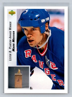 1992-93 Upper Deck 432 Mark Messier Award Winner Insert Oilers New York Rangers - Image 1 of 2