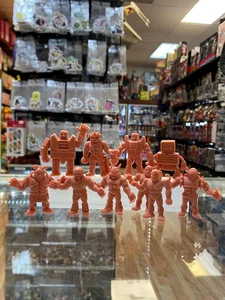 Muscle Lot of 10 Bag B (Vintage Muscle Men, Mattel) - Picture 1 of 6