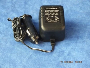 Trickle charger 12v lighter plug in  battery charger maintainer - Picture 1 of 10