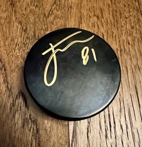 SIGNED! JONATHAN MARCHESSAULT AUTOGRAPHED VEGAS GOLDEN KNIGHTS PRACTICE PUCK - Picture 1 of 1