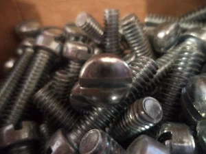 ZINC 1/4 - 20 X 1 SLOTTED BOLTS - Picture 1 of 1