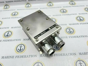 Sperry Marine 4884 0098-16 Terminal Box Northrop Grumman Gyro Repeater Compass - Picture 1 of 9