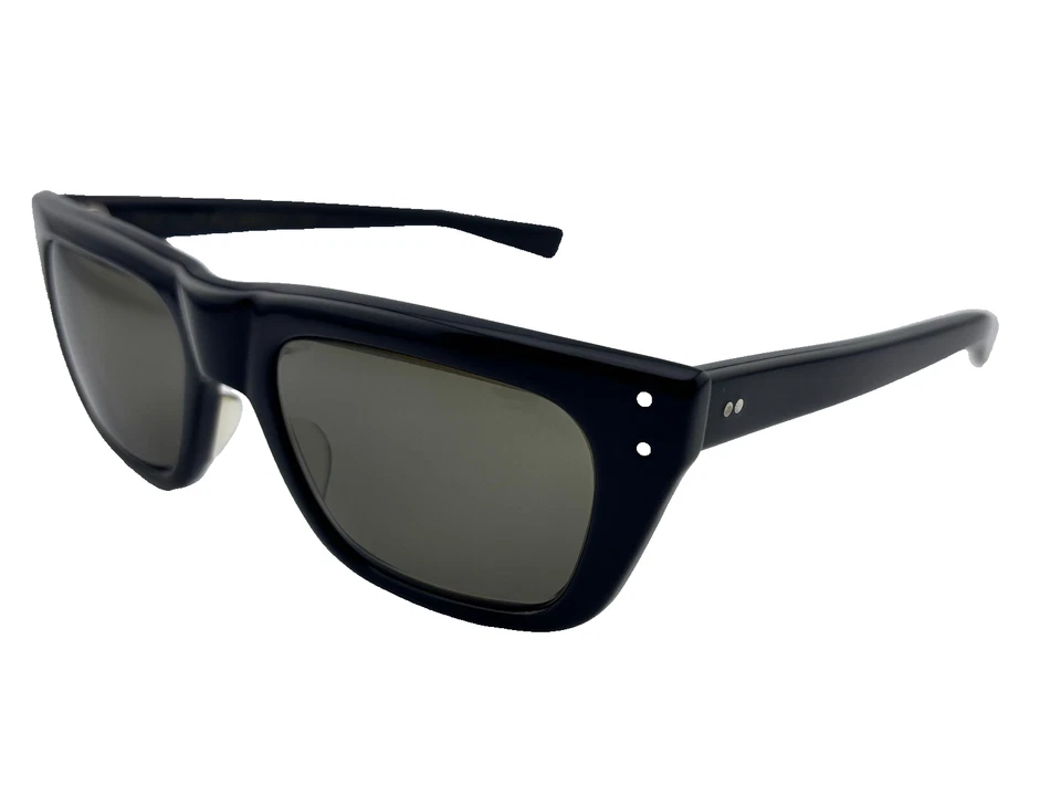 ÓCULOS DE SOL VINTAGE AMERICANO ÓPTICO "SEA LORD" MEADOS DO SÉCULO PRETO DÉCADA DE 1960 EUA - Imagem 1 de 4