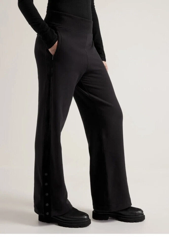 ATHLETA Retroplush Velvet Straight Leg Pant Snap Cuff Size XXS Black #467892