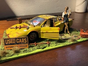Ferrari Testarossa & Garage Girl 1/24 Custom Junkyard Diorama - Picture 1 of 8