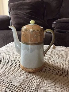 Hand Painted Gold & Cream Japanese Teapot - Picture 1 of 4