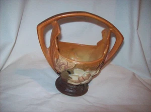 Vintage 1940's Roseville Pottery Magnolia Brown Basket Vase 383-7 For Repair - Picture 1 of 10