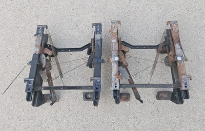 Ford F150 F250 F350 Bronco 1992-1996 canastilla inferior izquierda y derecha asientos orugas OEM  Foto 1 de 4