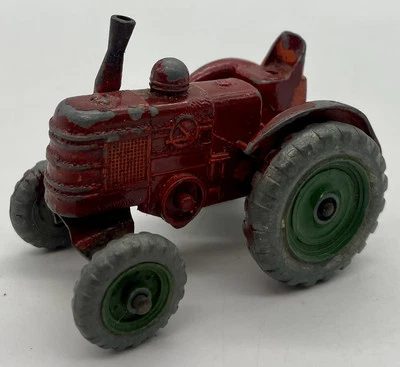 DINKY NO. 301 - FIELD MARSHALL TRACTOR Foto 1 de 4