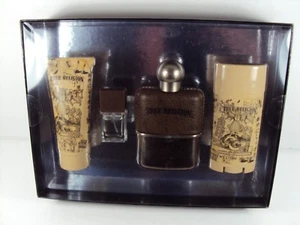 TRUE RELIGION MEN 4 PIECE GIFT SET 3.4 OZ EDT SPRAY *NEW IN BOX* FREE SHIPPING - Picture 1 of 3