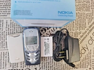 Téléphone portable original Nokia 8310 rare - Photo 1 sur 12