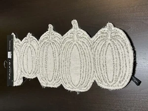TAHARI Home Zucche Bianche Centrotavola Perline Runner Autunno Ringraziamento - Foto 1 di 8
