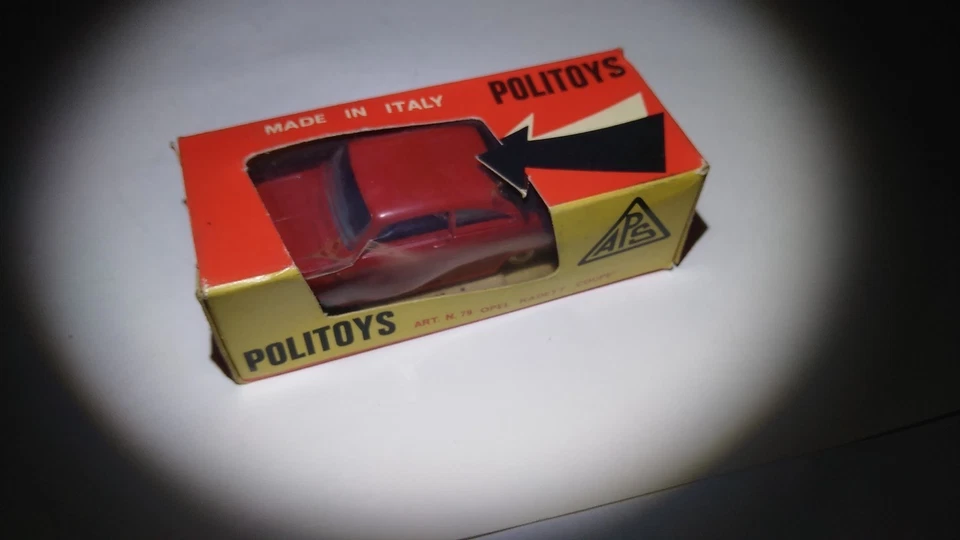 Politoys APS  1/41 Opel kadett coupe  - FIBRE GLASS - #79 - Immagine 1 di 4