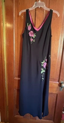 S.L. Vestido Vaina Fashions Sin Mangas Negro Floral Fiesta Forro Rosa Talla 18 Foto 1 de 4