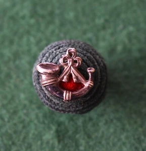 The Light Infantry Officer's Side Hat Cap Boss badge - Picture 1 of 4