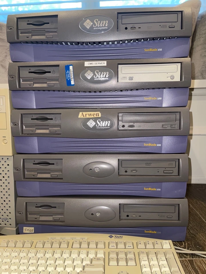 Sun Microsystems SunBlade 100 - Image 1 of 1