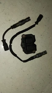 Smart Roadster 452 2004 ignition coil pack and spare leads as seen - Picture 1 of 2
