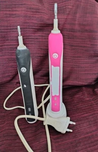 Two Oral B Electric Tooth Brushes +1 Charger Stand - Picture 1 of 1