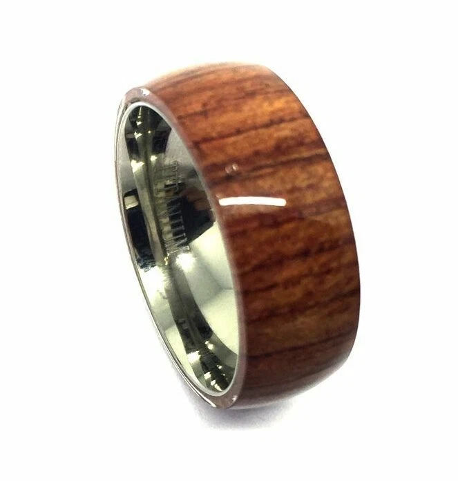 Anillo de boda de 8 mm de titanio para hombre o mujer con madera de koa hawaiano marrón puro Foto 1 de 1