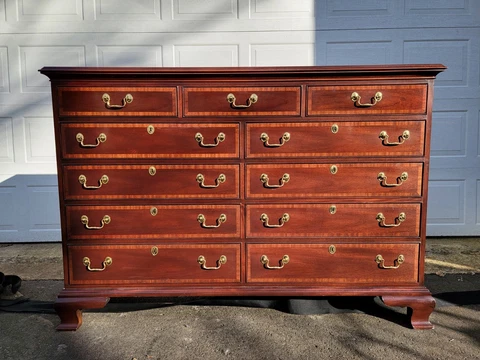 Councill Dresser Mahogany & Oak Chippendale Gorgeous High Gloss Brass Furniture Cover