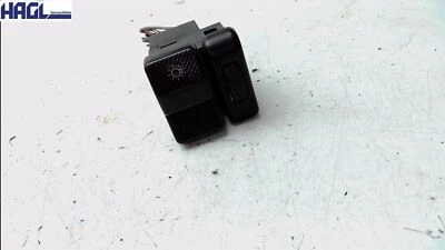 Lichtschalter 867941531 VW Polo 86 C Coupe - Bild 1 von 4