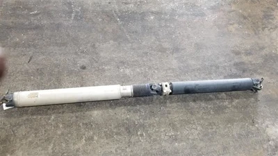 Eje de transmisión trasero Toyota Tundra 19 4,6 L 4x4  Foto 1 de 4