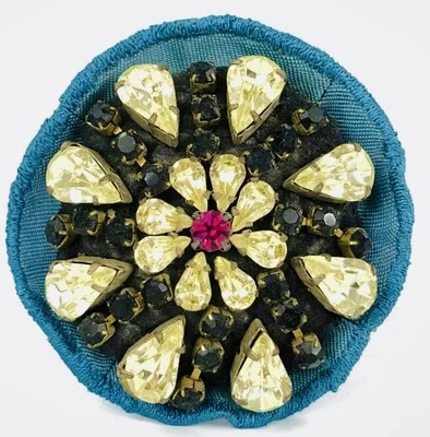 Mourning 黑色切割玻璃 黄色钻石 Juicy Couture 胸针 大宝石簇别针 — 第 1/4 张图片