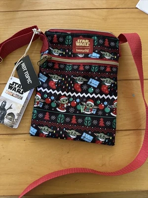 Nuevo Bolso Bandolera Loungefly Star Wars Grogu Baby Yoda Fair Isle Holiday Passport Foto 1 de 4