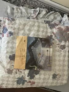 Ruffled Comforter Regency Collection Full - Picture 1 of 3