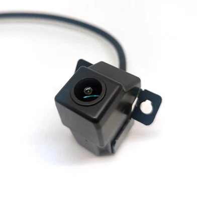 95760-3Z603 Car Rear View For 2015-2020 Hyundai i40 Factory OEM Backup Camera - Image 1 of 4