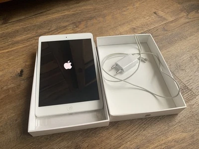 Apple iPad mini 1. Gen. 16GB, WLAN + Cellular, (7,9 Zoll) OVP - Bild 1 von 4
