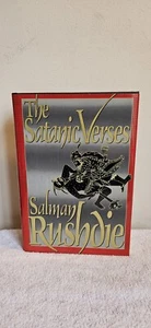 SALMAN RUSHDIE THE SATANIC VERSES VTG 1ST EDIT 10TH PRINT HARDCOVER BOOK 1989 - Picture 1 of 17