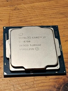 Processeur CPU Intel Six Core i7-8700 3,20 GHz LGA1151 SR3QS testé - Photo 1/1