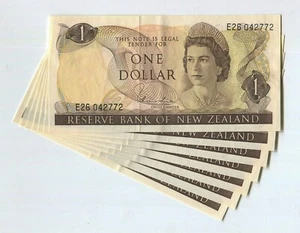 Lot of 7 CONSECUTIVE 1977 Reserve Bank of New Zealand $1 Dollar Note AU WC198 - Picture 1 of 3