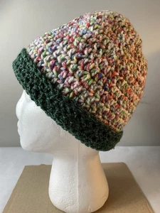 Handgestrickte Beanie Größe S (Teenager oder kleine Erwachsene) grün bunt Grobstrick - Bild 1 von 4