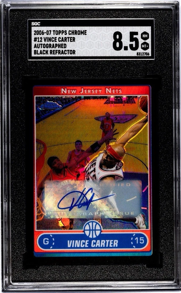 2006-07 Topps cromo Vince Carter refractor negro automático SGC 8,5 casi como nuevo-como nuevo+ Foto 1 de 2