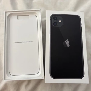 Apple iPhone 11 64 Go noir boîte d'origine au détail UNIQUEMENT PAS DE TÉLÉPHONE - Photo 1 sur 2