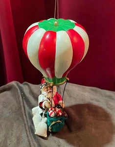 Rare Flights Of Fancy Santa Hot Air Balloon Christmas Ornament - Picture 1 of 6