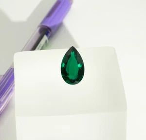 Piedra cortada - Esmeralda Zambia hidrotermal cultivada en laboratorio, 18x11mm 7,9ct - Imagen 1 de 4