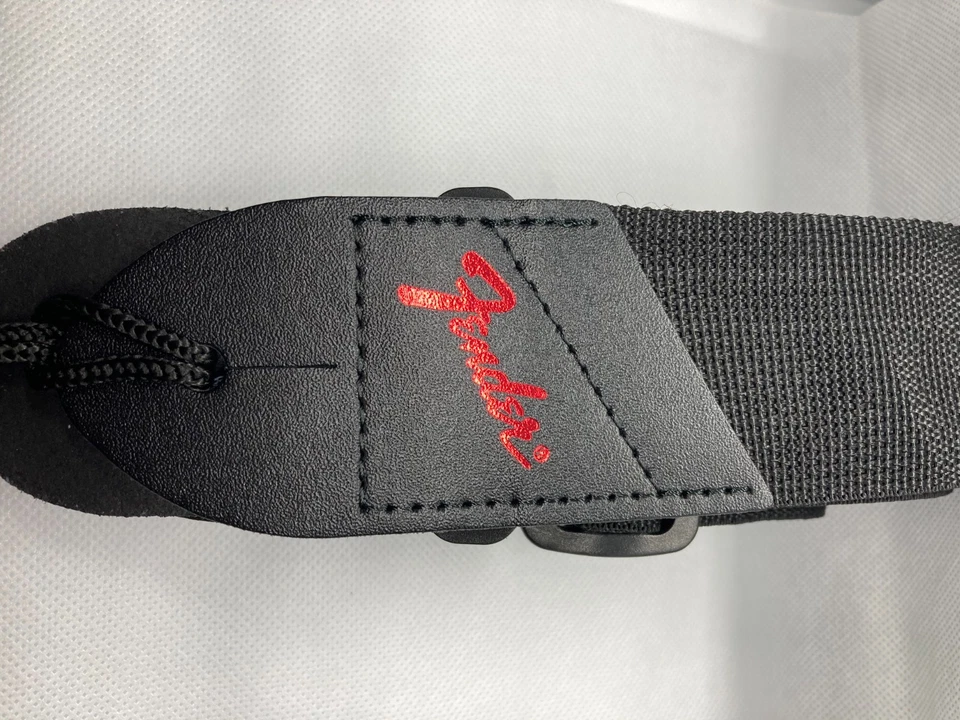 🔥 Correa de guitarra Fender negra - Nylon con extremos de cuero - Logo rojo - ¡Nueva! 🔥 Foto 1 de 1