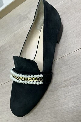 Mocassim Bettye Muller Feminino BMB-Rubi Liso Couro Camurça 9,5 M Pérolas - Imagem 1 de 4