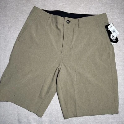 Volcom 4 Way Stretch Water Repellant Shorts Sz33 NWT - Image 1 of 4