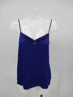 Top Camisola Floreat Loved by Anthropologie para mujer extra pequeña púrpura satinado Foto 1 de 4