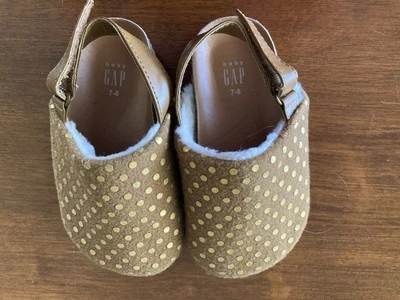 Gap Baby Sandals 7-8 Brown Textile Slingback Closed Toe Comfort Cozy Clog Shoes - Image 1 of 4