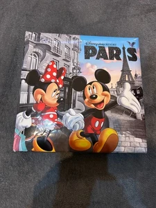 Disneyland Paris Mickey & Minnie Mouse 200 Photo Album Book Disney Parks - Picture 1 of 4